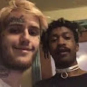 Meet your Posher, Victor